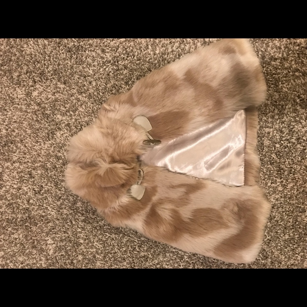 Fur Vest.